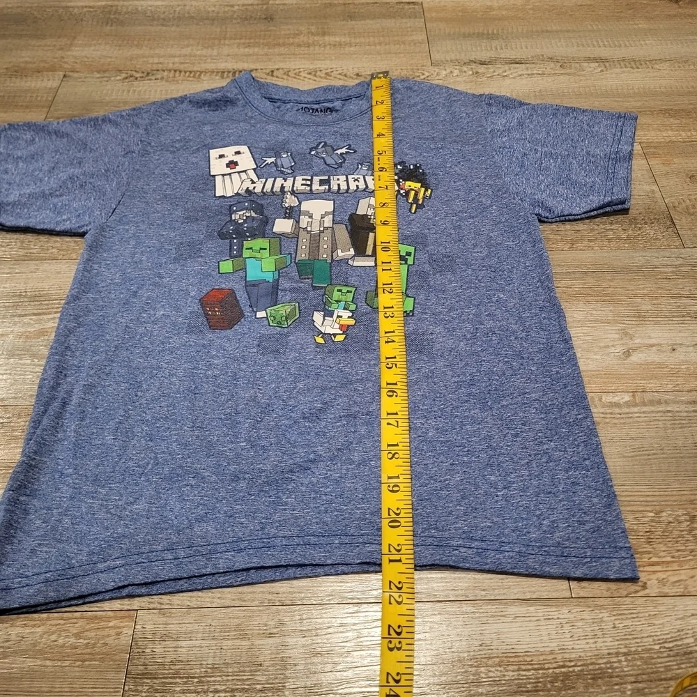 Minecraft Moisture Wicking Graphic Tee Shirt Heathered Blue Boys Size 8 Medium